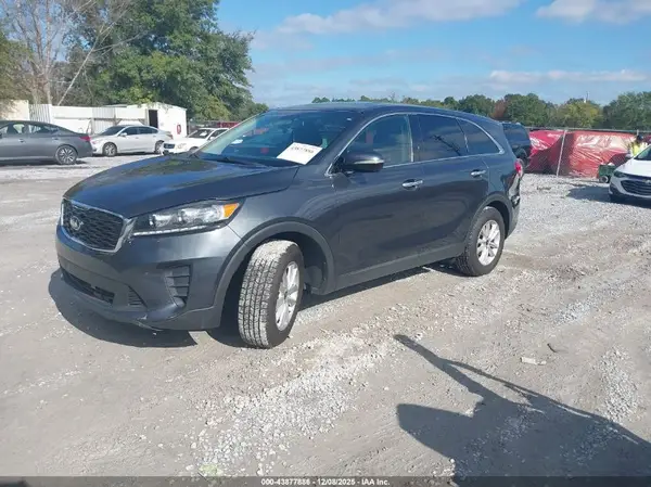 5XYPG4A53LG631349 2020 KIA SORENTO - Image 2