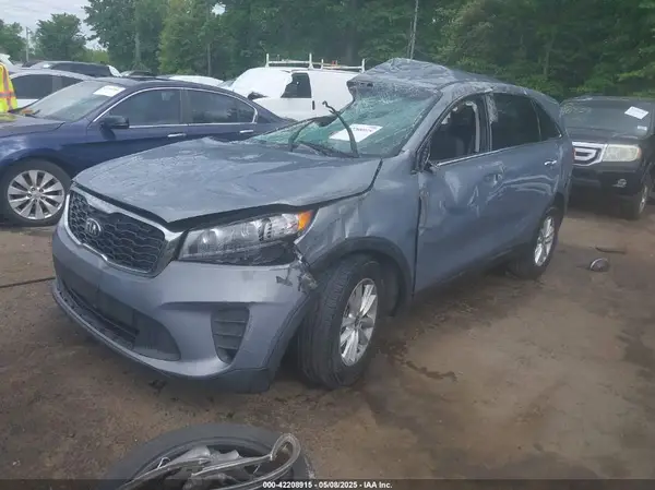 5XYPG4A53LG671897 2020 KIA SORENTO - Image 2