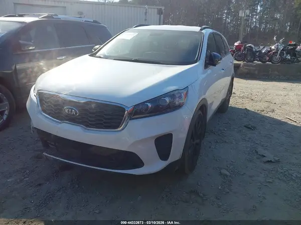 5XYPG4A53LG697190 2020 KIA SORENTO - Image 2