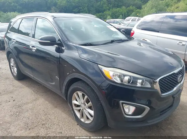 5XYPG4A54GG015181 2016 KIA SORENTO - Image 1