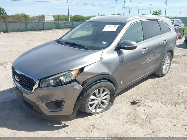 5XYPG4A54GG022812 2016 KIA SORENTO - Image 2