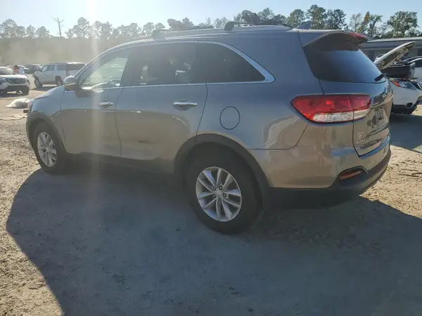 5XYPG4A54GG160804 2016 KIA SORENTO - Image 2