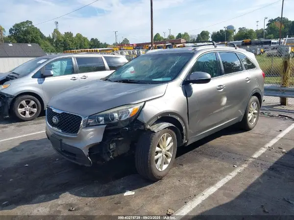 5XYPG4A54HG287750 2017 KIA SORENTO - Image 2