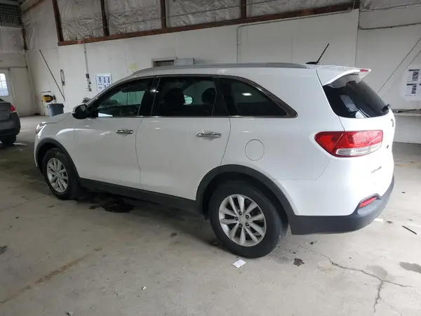 5XYPG4A54JG388101 2018 KIA SORENTO - Image 2