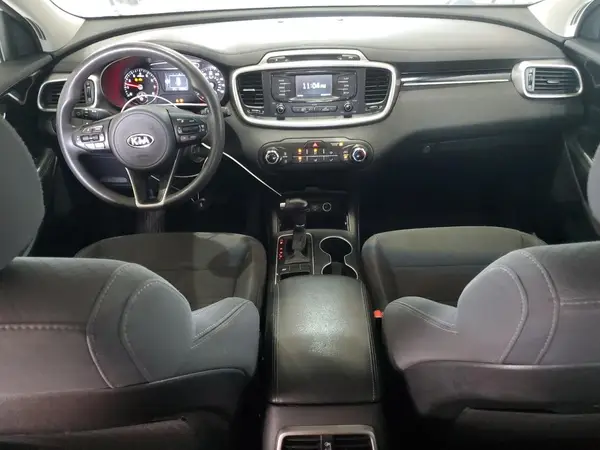 5XYPG4A54JG388101 2018 KIA SORENTO - Image 8