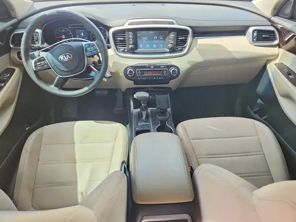 5XYPG4A54KG441610 2019 KIA SORENTO - Image 8