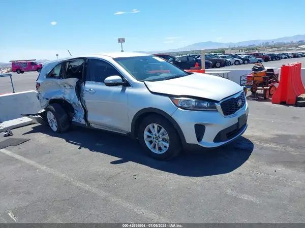 5XYPG4A54KG443034 2019 KIA SORENTO - Image 1