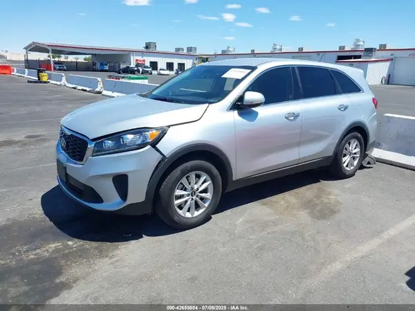 5XYPG4A54KG443034 2019 KIA SORENTO - Image 2