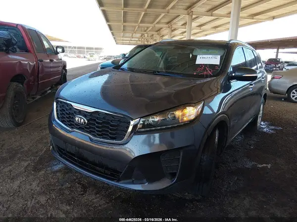 5XYPG4A54KG449657 2019 KIA SORENTO - Image 2