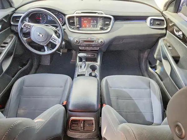 5XYPG4A54KG475868 2019 KIA SORENTO - Image 8
