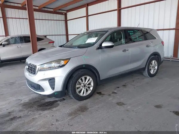 5XYPG4A54KG481380 2019 KIA SORENTO - Image 2