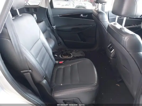 5XYPG4A54KG481380 2019 KIA SORENTO - Image 8