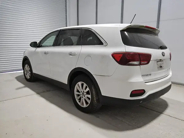 5XYPG4A54KG482528 2019 KIA SORENTO - Image 2