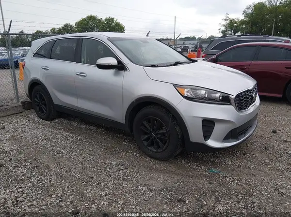 5XYPG4A54KG490693 2019 KIA SORENTO - Image 1
