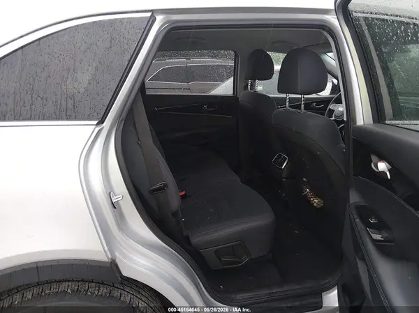 5XYPG4A54KG490693 2019 KIA SORENTO - Image 8