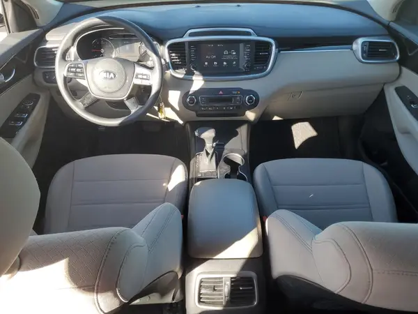 5XYPG4A54KG492296 2019 KIA SORENTO - Image 8