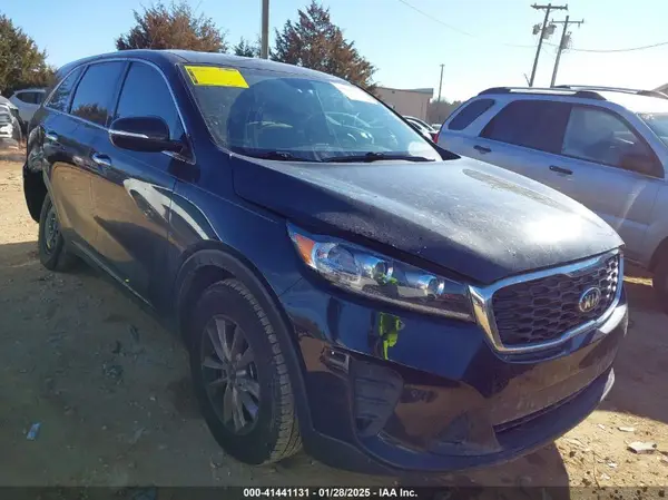 5XYPG4A54KG496168 2019 KIA SORENTO - Image 1