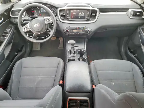 5XYPG4A54KG509873 2019 KIA SORENTO - Image 8