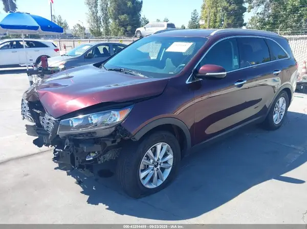 5XYPG4A54KG533333 2019 KIA SORENTO - Image 2