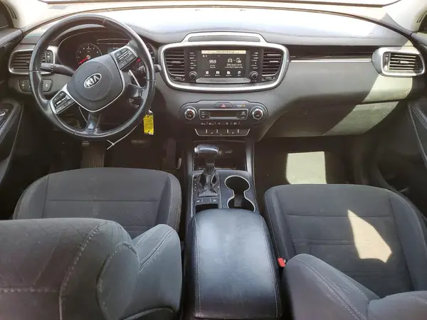 5XYPG4A54KG599686 2019 KIA SORENTO - Image 8