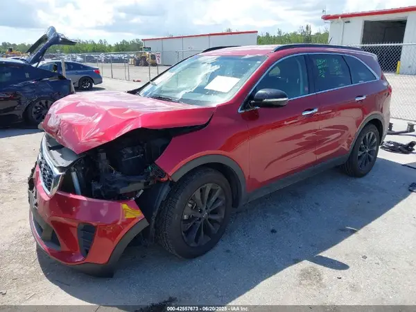 5XYPG4A54KG600304 2019 KIA SORENTO - Image 2
