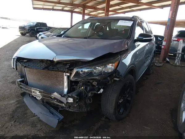 5XYPG4A54LG685548 2020 KIA SORENTO - Image 2