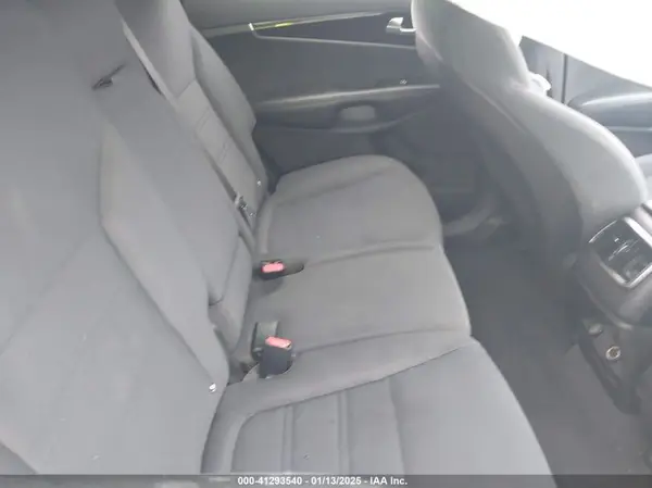5XYPG4A55GG002603 2016 KIA SORENTO - Image 8