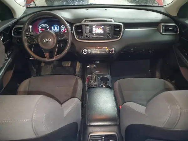 5XYPG4A55GG012757 2016 KIA SORENTO - Image 8