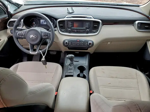 5XYPG4A55GG037612 2016 KIA SORENTO - Image 8
