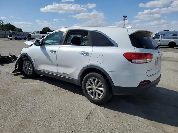5XYPG4A55GG068830 2016 KIA SORENTO - Image 2
