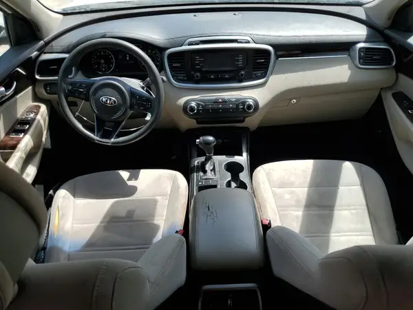 5XYPG4A55GG079035 2016 KIA SORENTO - Image 8