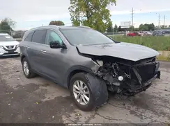 5XYPG4A55GG086731 2016 KIA SORENTO