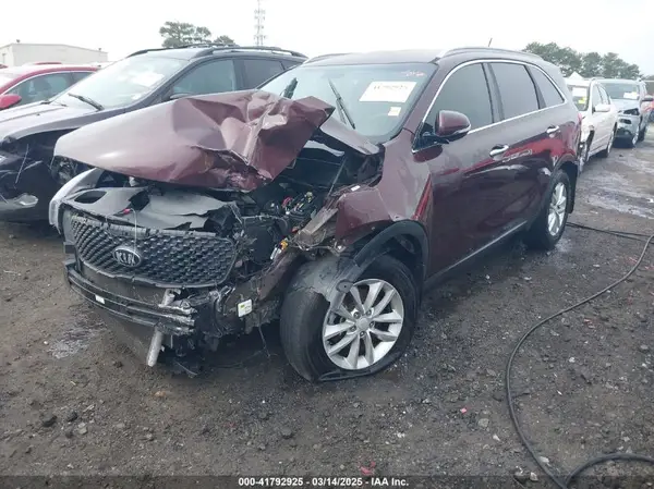 5XYPG4A55GG142487 2016 KIA SORENTO - Image 2