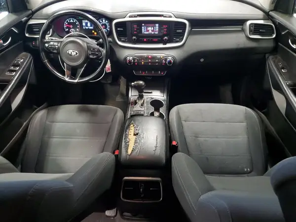 5XYPG4A55GG178972 2016 KIA SORENTO - Image 8