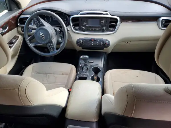 5XYPG4A55HG197233 2017 KIA SORENTO - Image 8
