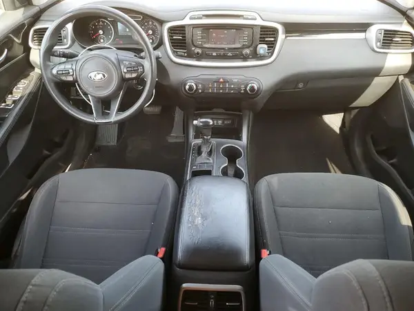 5XYPG4A55HG202222 2017 KIA SORENTO - Image 8
