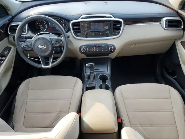 5XYPG4A55HG217741 2017 KIA SORENTO - Image 8