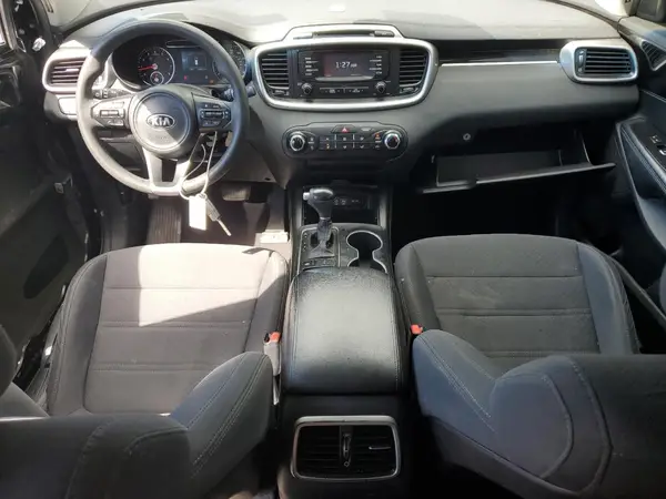 5XYPG4A55HG223202 2017 KIA SORENTO - Image 8