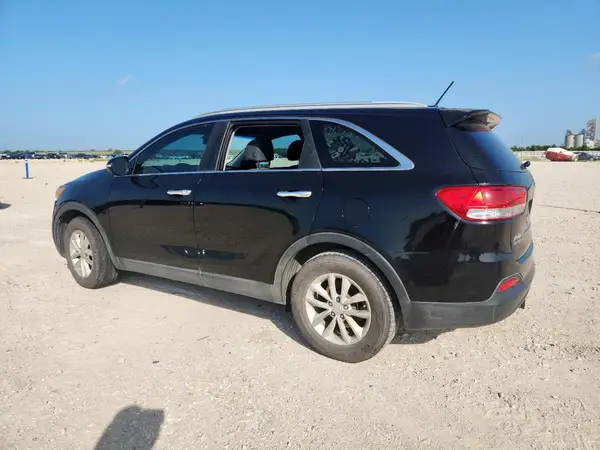 5XYPG4A55HG225757 2017 KIA SORENTO - Image 2