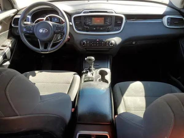 5XYPG4A55HG239030 2017 KIA SORENTO - Image 8