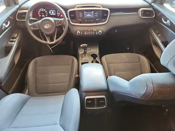 5XYPG4A55HG302952 2017 KIA SORENTO - Image 8