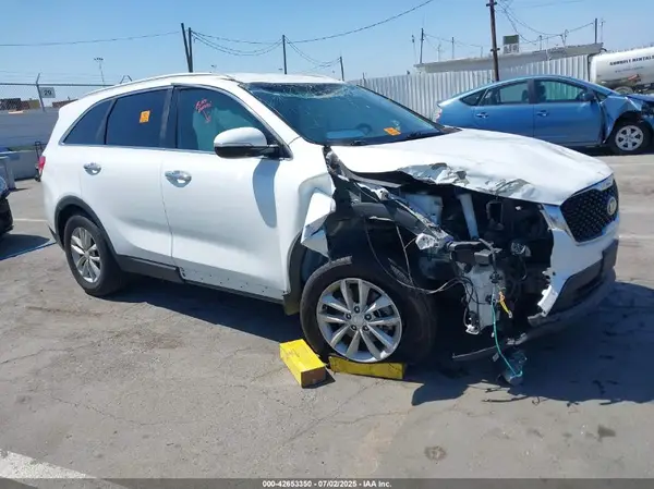 5XYPG4A55HG312106 2017 KIA SORENTO - Image 1