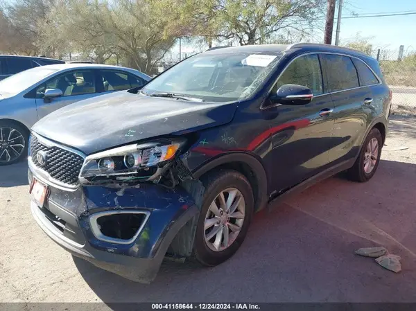 5XYPG4A55JG361022 2018 KIA SORENTO - Image 2