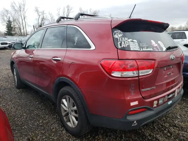 5XYPG4A55JG394165 2018 KIA SORENTO - Image 2