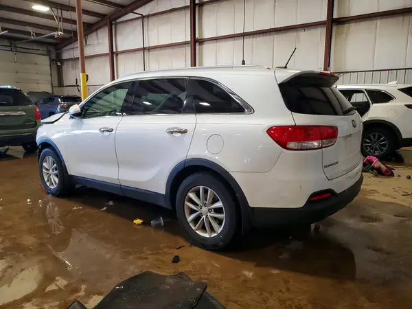 5XYPG4A55JG405486 2018 KIA SORENTO - Image 2