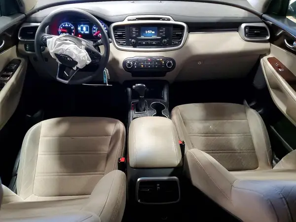 5XYPG4A55JG405486 2018 KIA SORENTO - Image 8