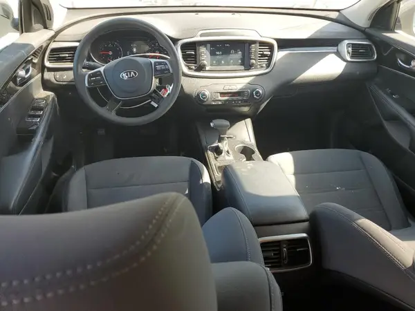 5XYPG4A55KG471831 2019 KIA SORENTO - Image 8