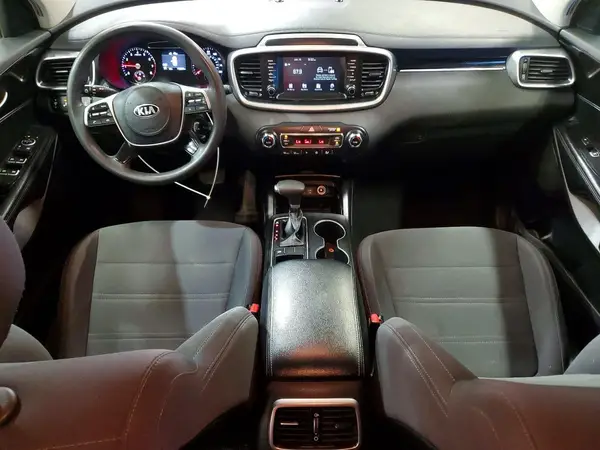 5XYPG4A55KG483400 2019 KIA SORENTO - Image 8