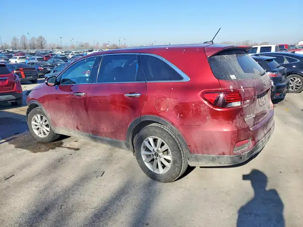 5XYPG4A55KG483932 2019 KIA SORENTO - Image 2