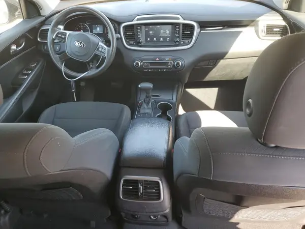 5XYPG4A55KG484854 2019 KIA SORENTO - Image 8